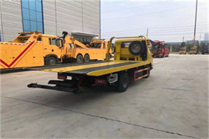 庄行镇非事故拖车