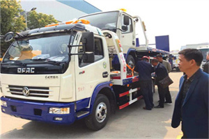 庄行镇汽车道路救援拖车价格